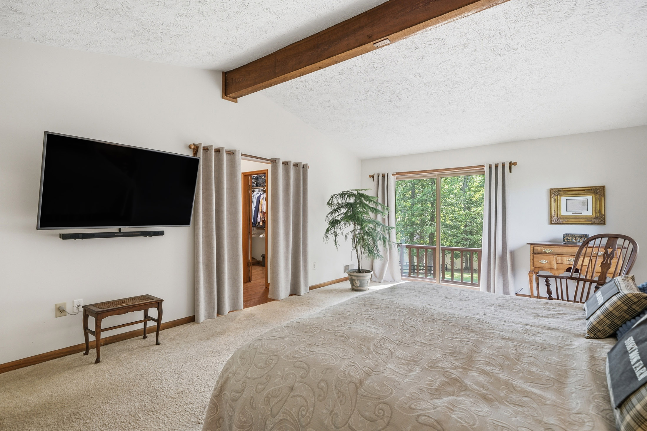  Exceptional Brick Ranch on 5+/- Picturesque Acres - 物件實景
