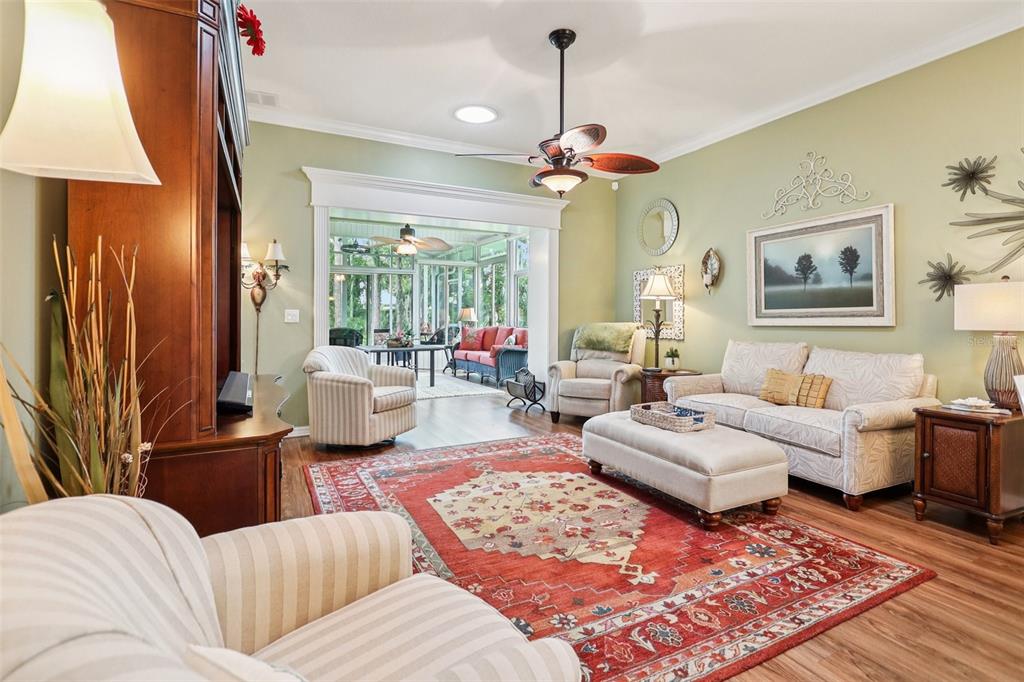 Tavares, Florida, 32778, United States, 2 Bedrooms Bedrooms, ,2 BathroomsBathrooms,Residential,For Sale,1867247
