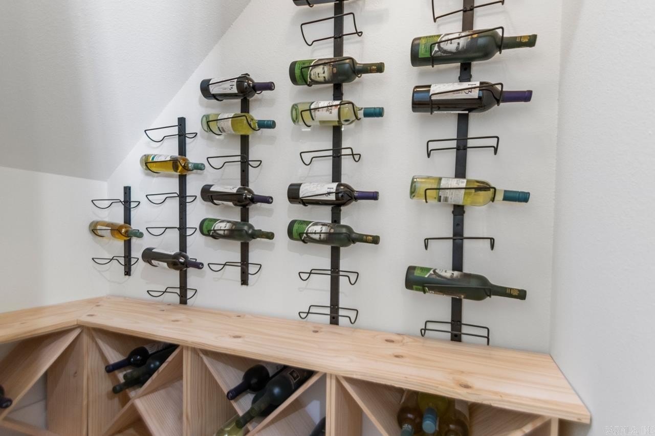 Alexander, Arkansas, 72002, United States, 6 Bedrooms Bedrooms, ,4 BathroomsBathrooms,Residential,For Sale,1986136