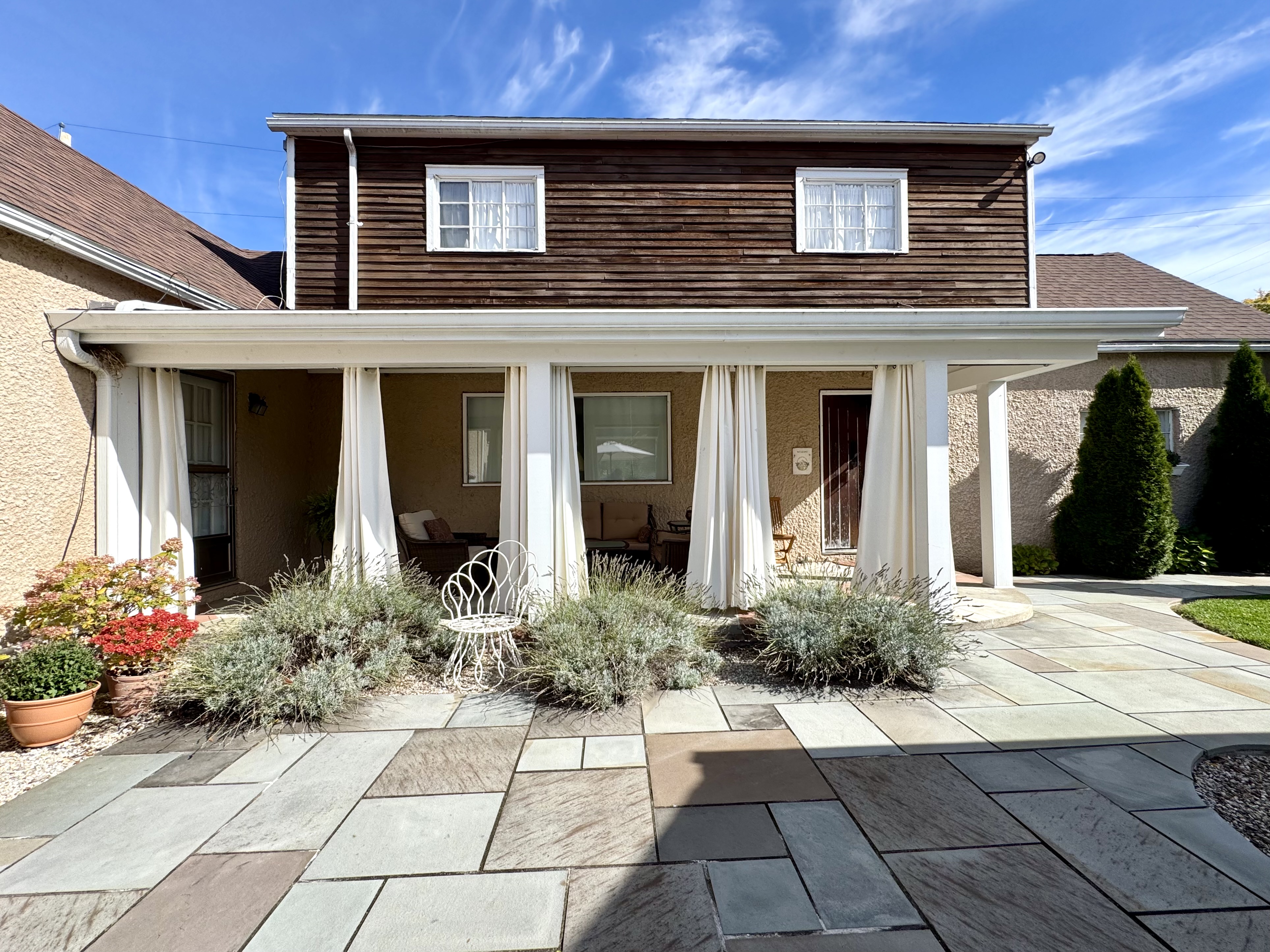 Catskill, New York, 12414, United States, 3 Bedrooms Bedrooms, ,2 BathroomsBathrooms,Residential,For Sale,1990409