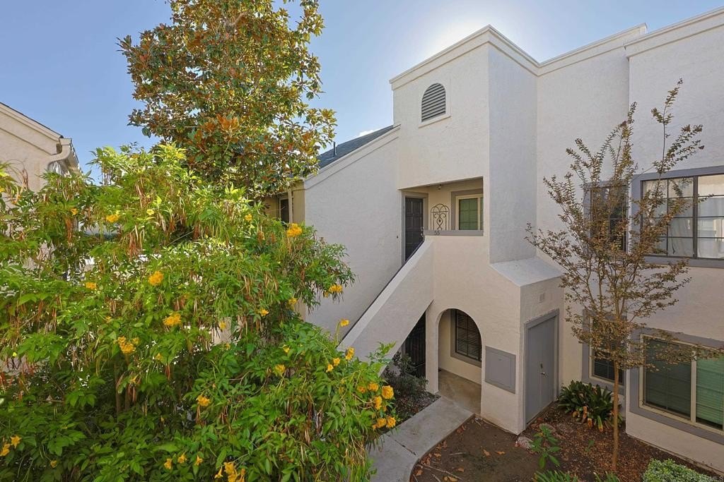 Santee, California, 92071, United States, 2 Bedrooms Bedrooms, ,2 BathroomsBathrooms,Residential,For Sale,1968611