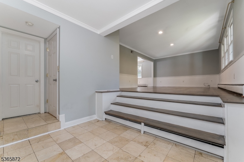 Bridgewater Twp., New Jersey, 08807, United States, 4 Bedrooms Bedrooms, ,3 BathroomsBathrooms,Residential,For Sale,1867393