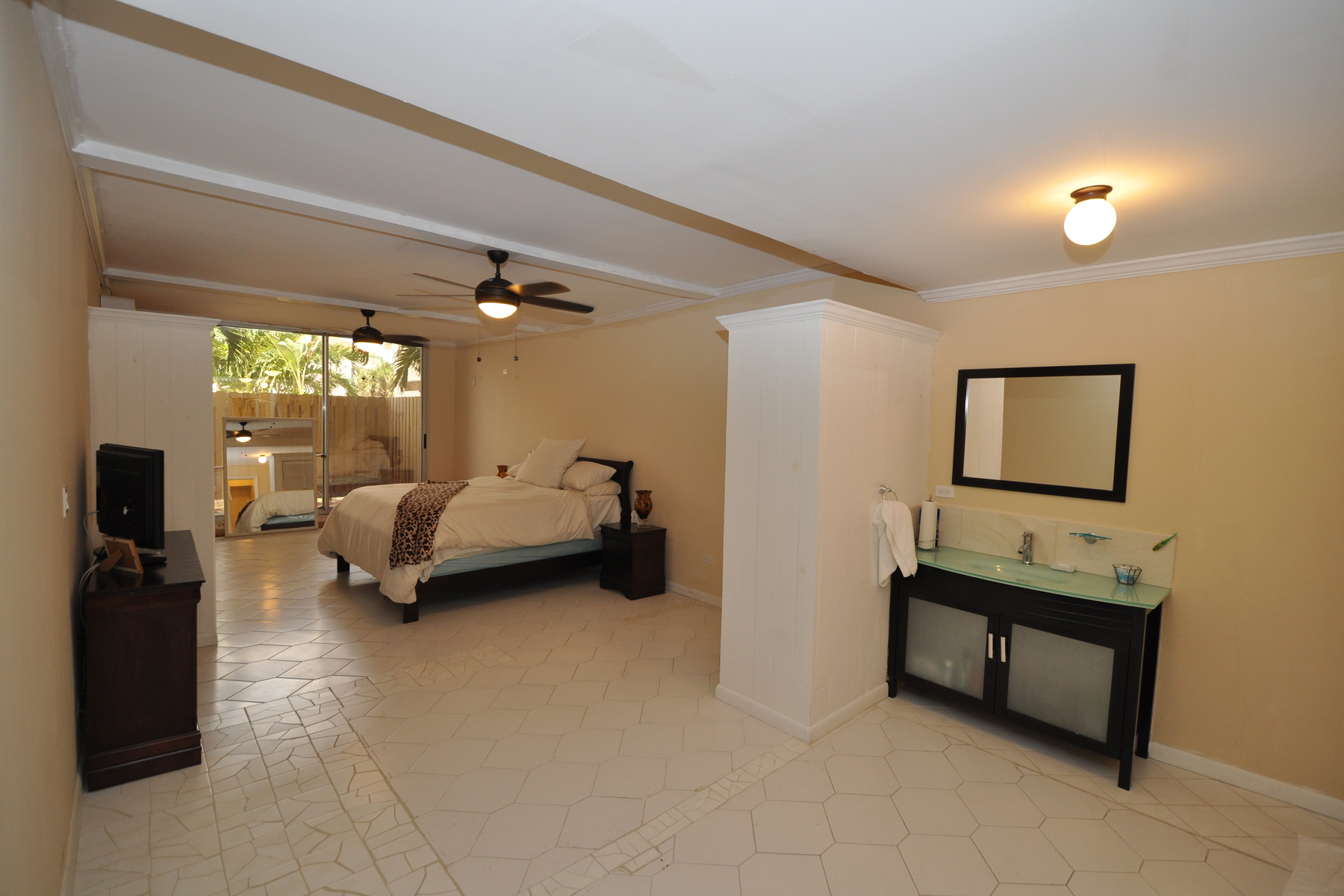  G-04 Rawson Court Ground Floor Residence - 物件實景