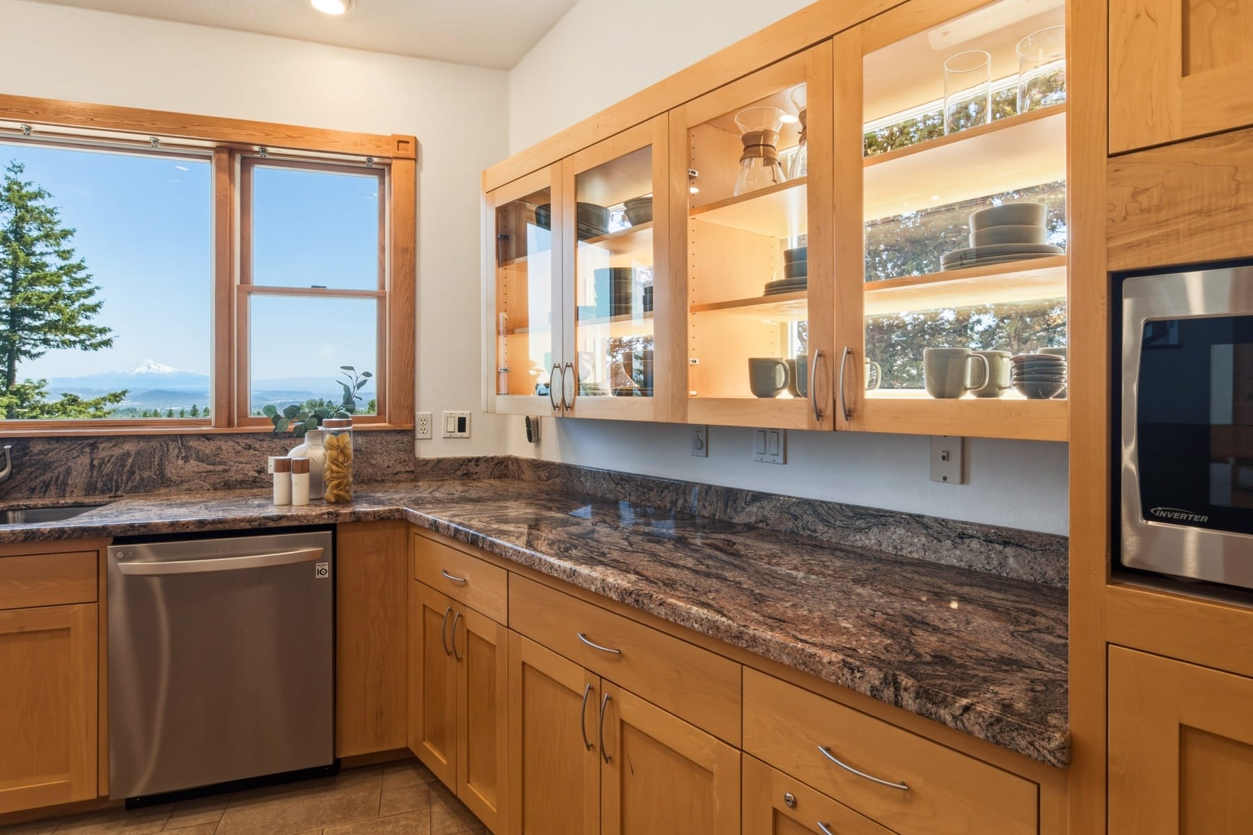  8 GARIBALDI ST Lake Oswego, OR 97035 - 物件實景