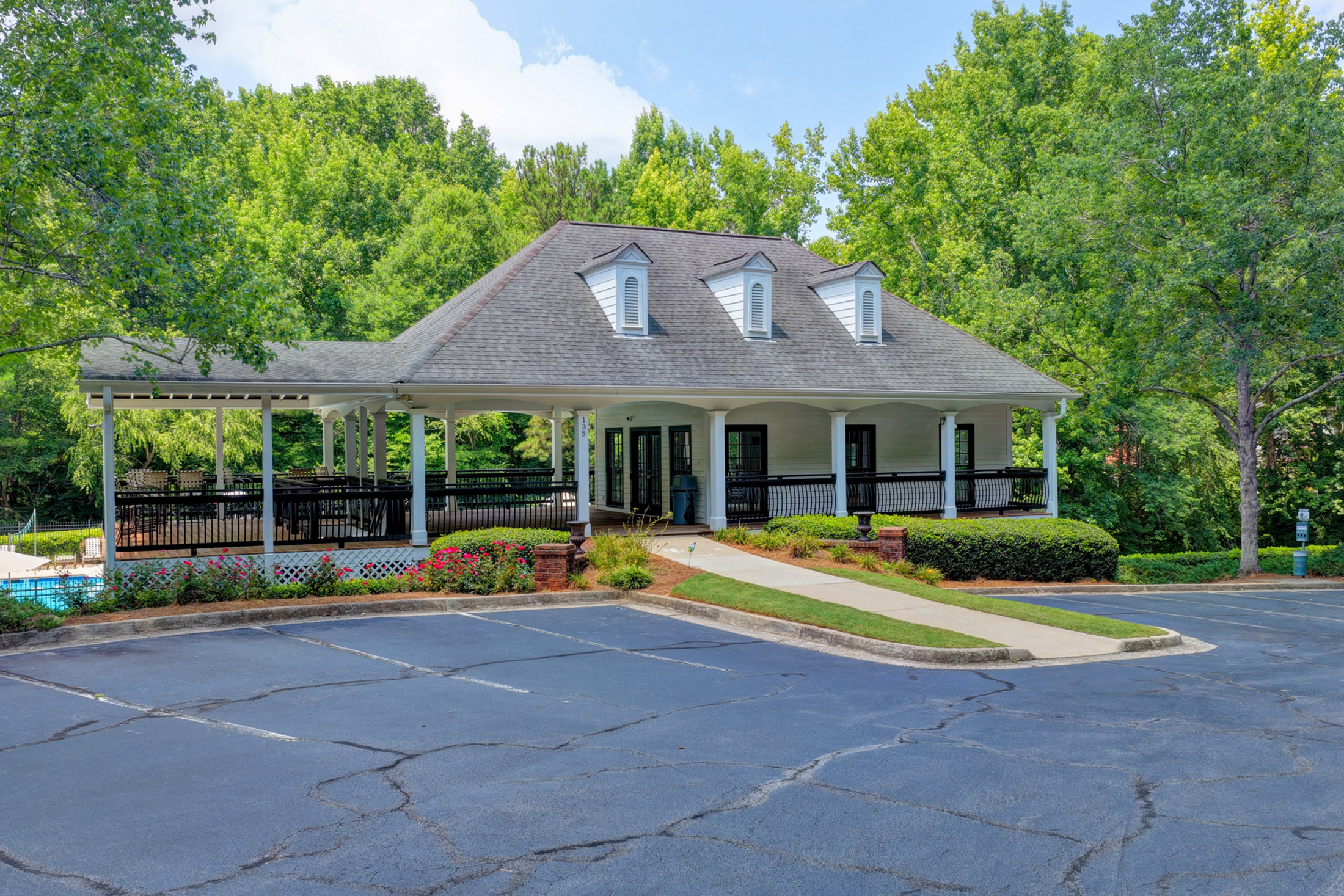  Stunning Renovated Home on Quiet Cul-de-Sac in North Fulton - 物件實景