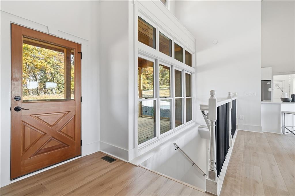 Jasper, Georgia, 30143, United States, 4 Bedrooms Bedrooms, ,5 BathroomsBathrooms,Residential,For Sale,1976069