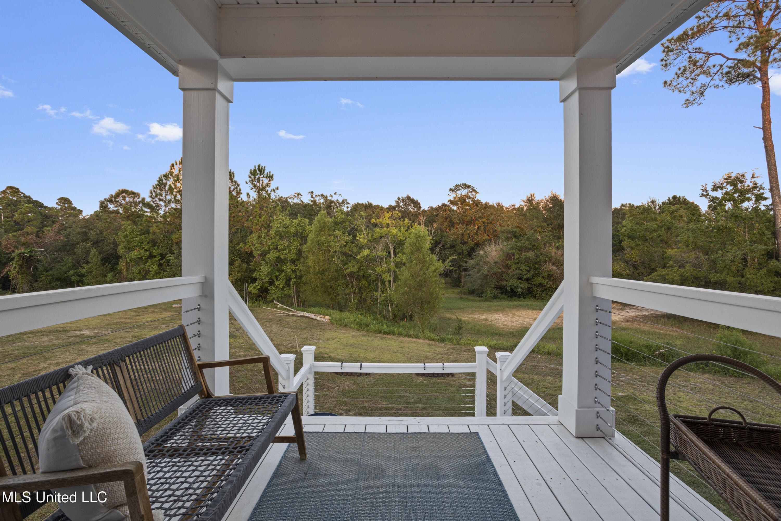 Biloxi, Mississippi, 39532, United States, 3 Bedrooms Bedrooms, ,2 BathroomsBathrooms,Residential,For Sale,1977192