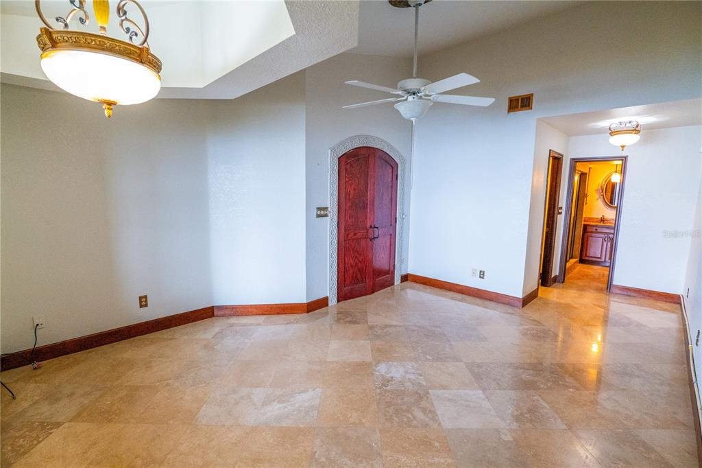 Orlando, Florida, 32819, United States, 3 Bedrooms Bedrooms, ,2 BathroomsBathrooms,Residential,For Sale,1694453