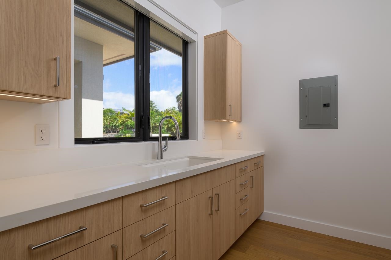 Lahaina, Hawaii, 96761, United States, 4 Bedrooms Bedrooms, ,5 BathroomsBathrooms,Residential,For Sale,1691708