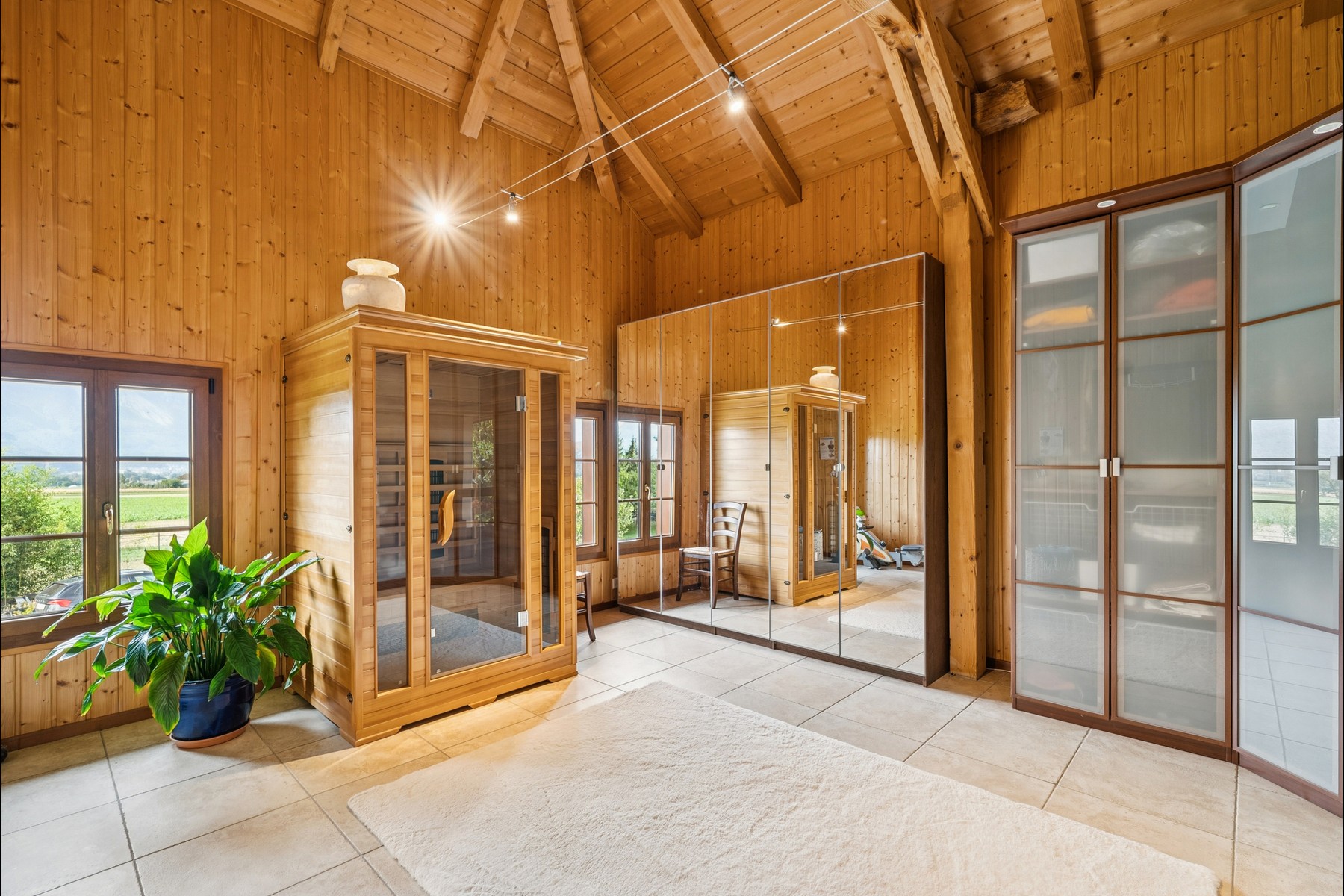  An authentic, charming home in the heart of an estate spanning more than 7,500 m - 物件實景