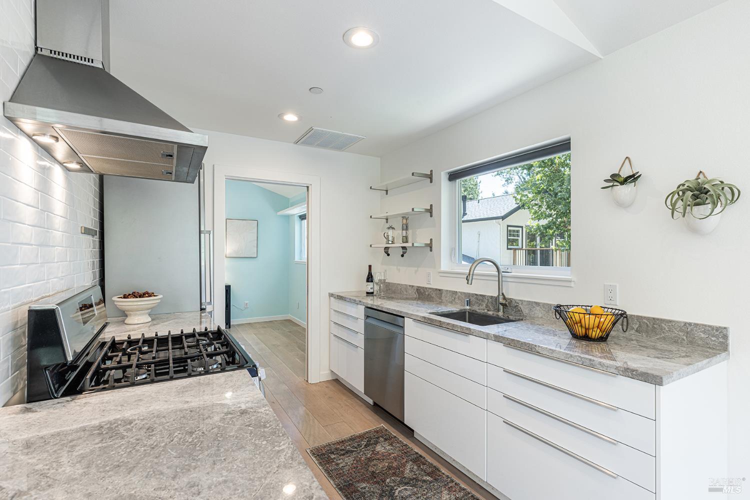 Glen Ellen, California, 95442, United States, 4 Bedrooms Bedrooms, ,3 BathroomsBathrooms,Residential,For Sale,1904205