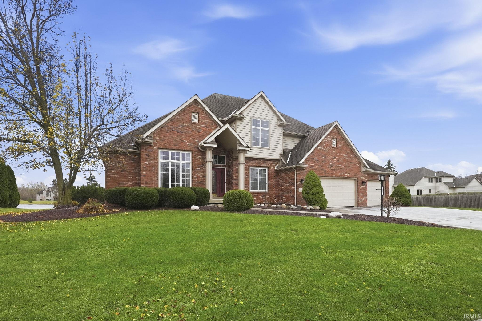 Fort Wayne, Indiana, 46814, United States, 4 Bedrooms Bedrooms, ,5 BathroomsBathrooms,Residential,For Sale,2001824