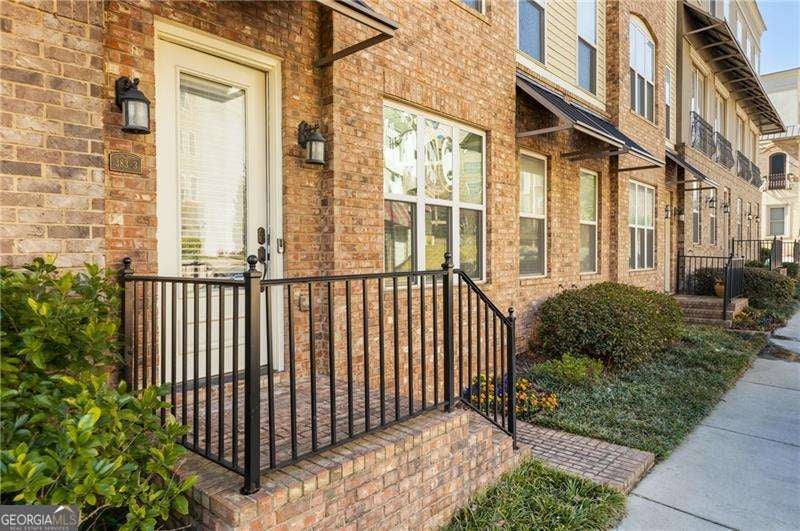 Atlanta, Georgia, 30363, United States, 3 Bedrooms Bedrooms, ,4 BathroomsBathrooms,Residential,For Sale,1913056