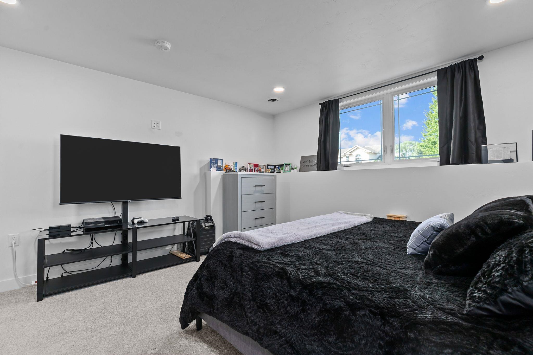 Sherwood, Wisconsin, 54169, United States, 4 Bedrooms Bedrooms, ,4 BathroomsBathrooms,Residential,For Sale,1977461