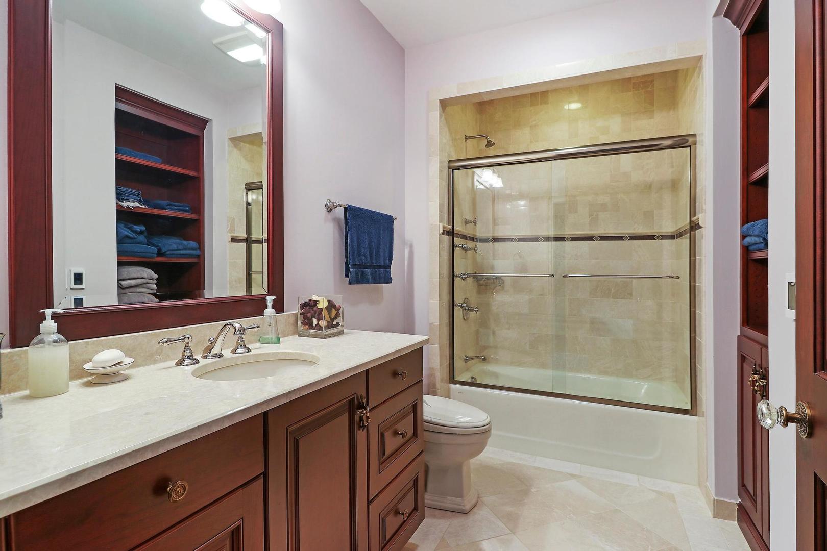 Barrington, Illinois, 60010, United States, 5 Bedrooms Bedrooms, ,9 BathroomsBathrooms,Residential,For Sale,1838006
