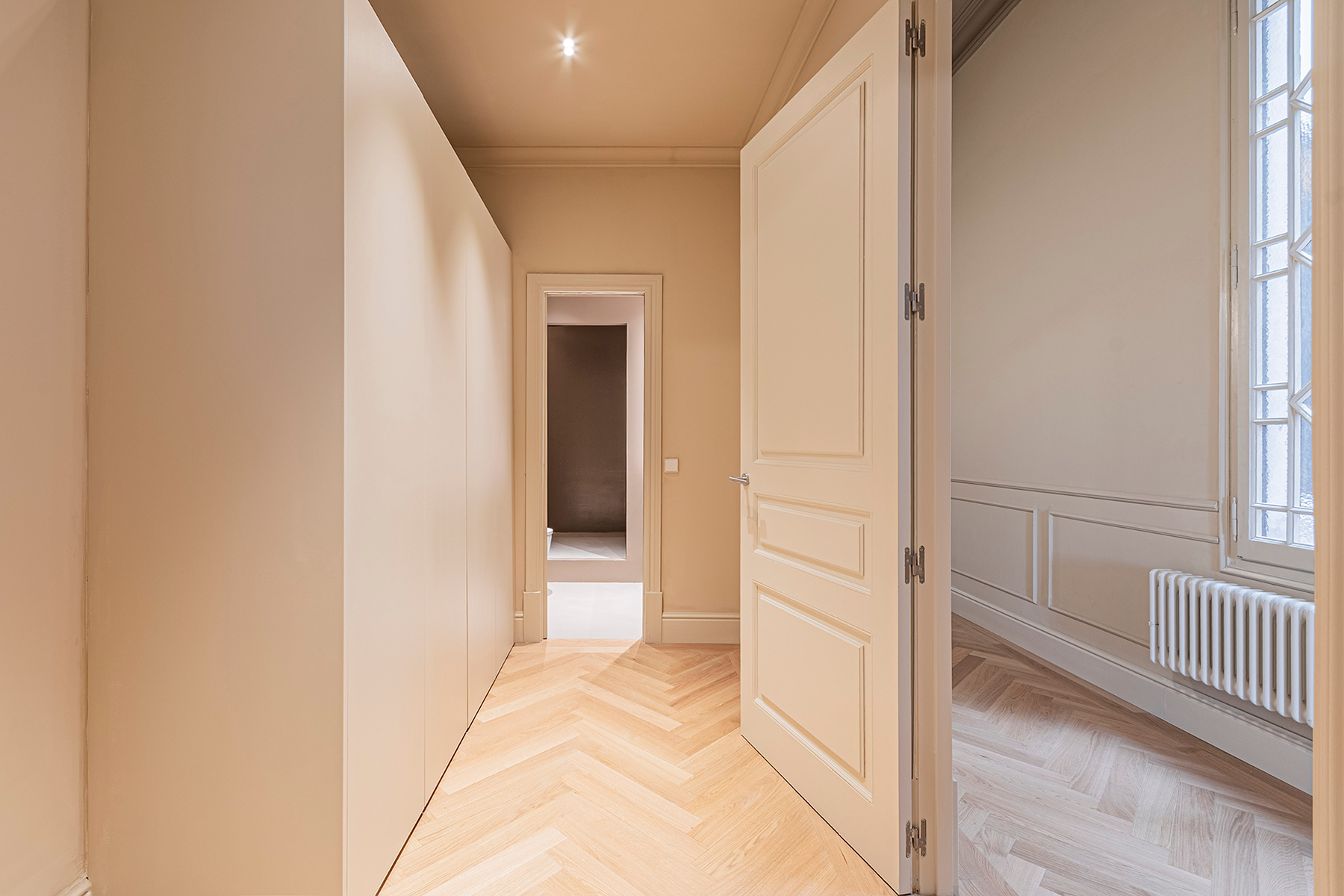  Extraordinary Modernist apartment with high ceilings - 物件實景
