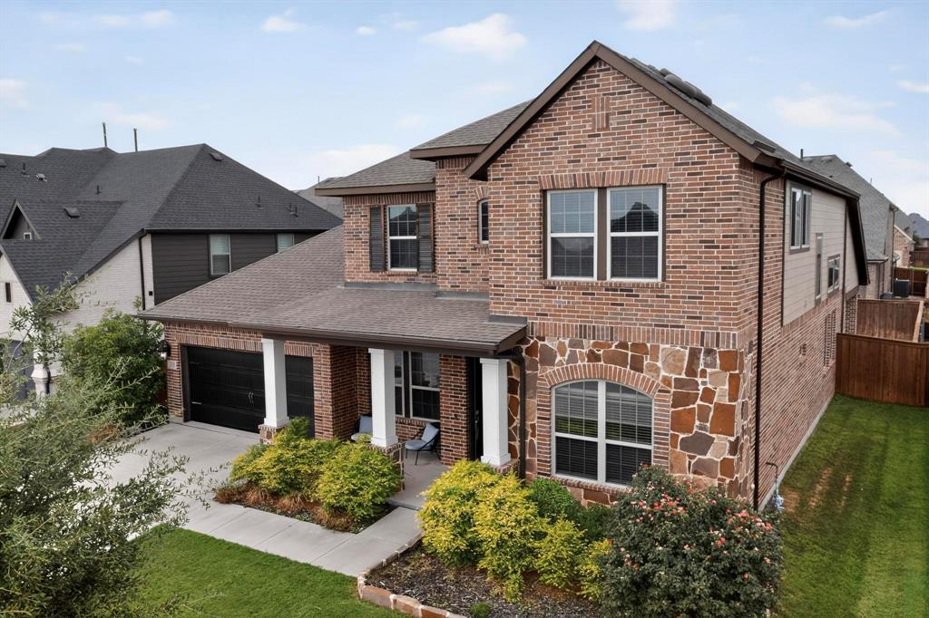 Mansfield, Texas, 76063, United States, 4 Bedrooms Bedrooms, ,3 BathroomsBathrooms,Residential,For Sale,1984510