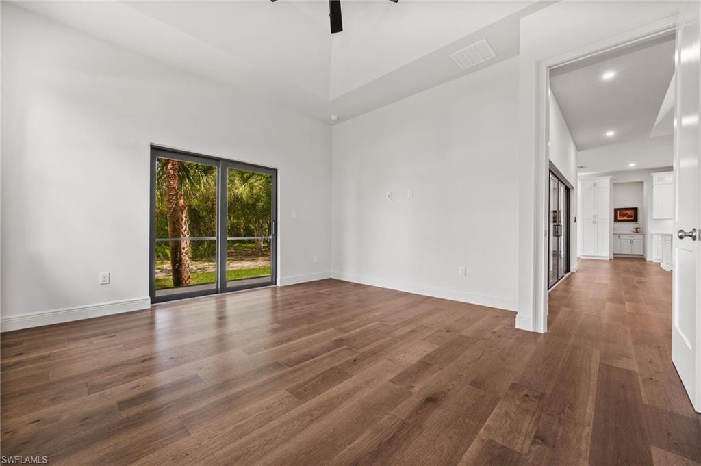 Fort Myers, Florida, 33905, United States, 3 Bedrooms Bedrooms, ,3 BathroomsBathrooms,Residential,For Sale,1865209