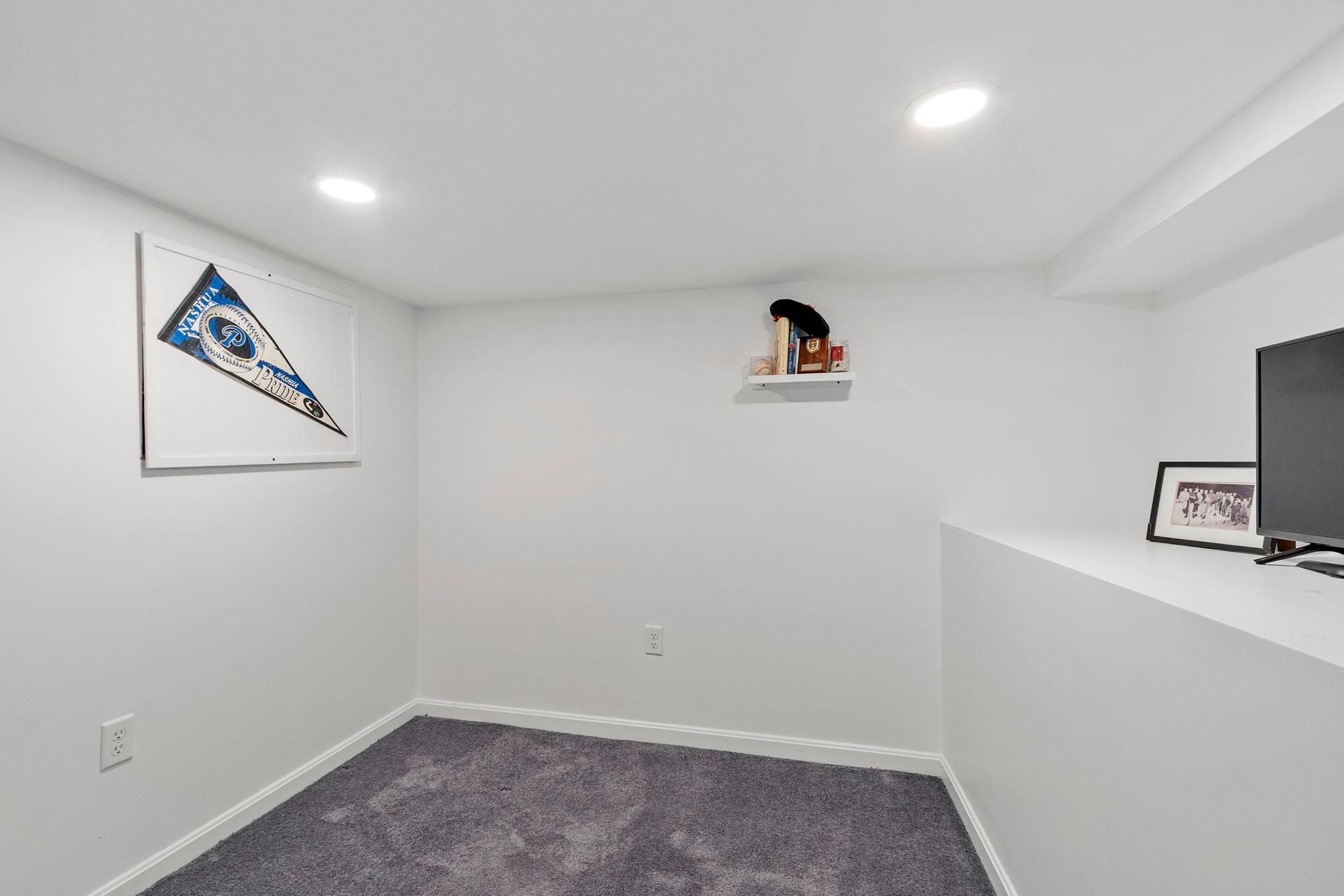  172 High Street, Chelmsford, MA, 01824 - 物件實景