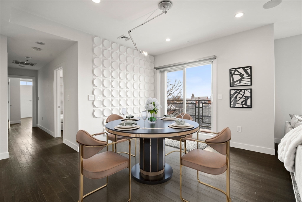 Boston, Massachusetts, 02127, United States, 2 Bedrooms Bedrooms, ,2 BathroomsBathrooms,Residential,For Sale,1999674