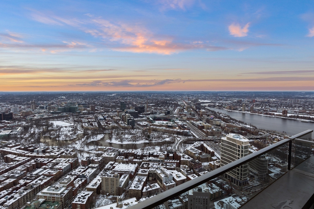 1 Dalton Unit 6103, Boston, Massachusetts, 02115, United States, 4 Bedrooms Bedrooms, ,6 BathroomsBathrooms,Residential,For Sale,1 Dalton Unit 6103,1472868