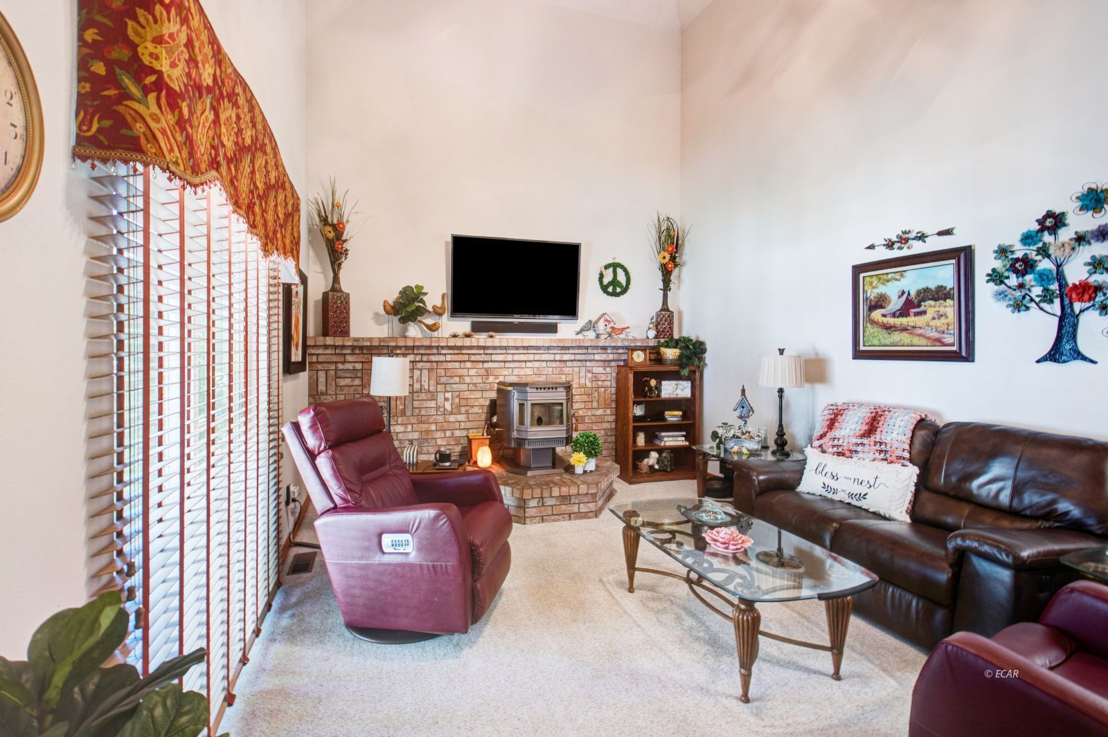 Elko, Nevada, 89801, United States, 4 Bedrooms Bedrooms, ,4 BathroomsBathrooms,Residential,For Sale,1696751