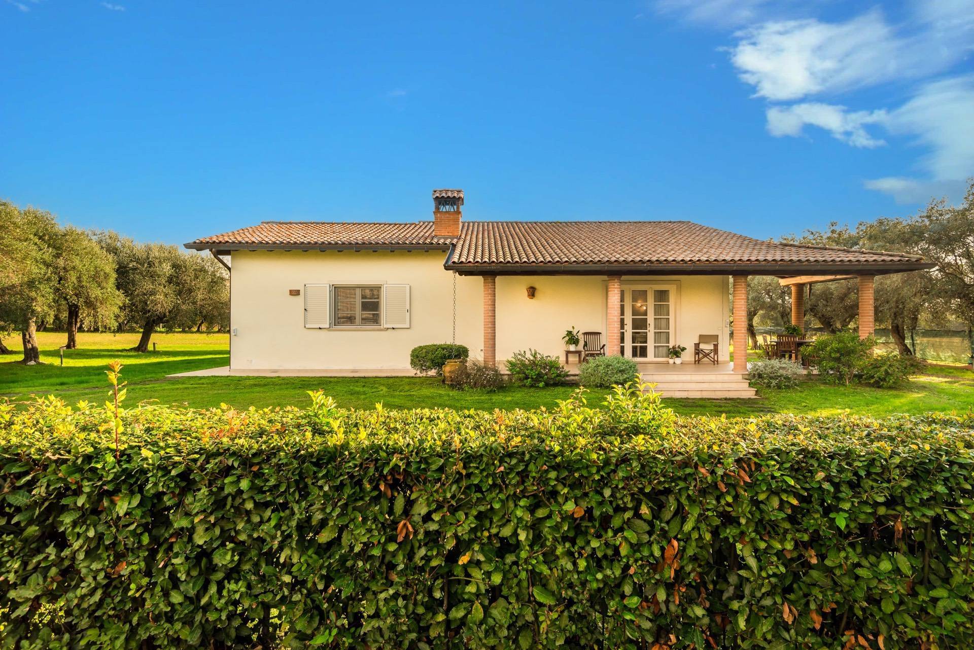 Via Cugnia, Seravezza, Lucca, 55047, IT, 6 Bedrooms Bedrooms, ,7 BathroomsBathrooms,Residential,For Sale,Via Cugnia,1442759