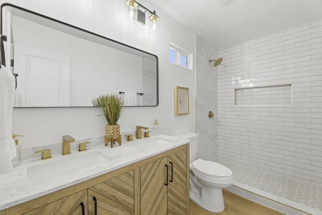 Escondido, California, 92027, United States, 3 Bedrooms Bedrooms, ,2 BathroomsBathrooms,Residential,For Sale,1990327