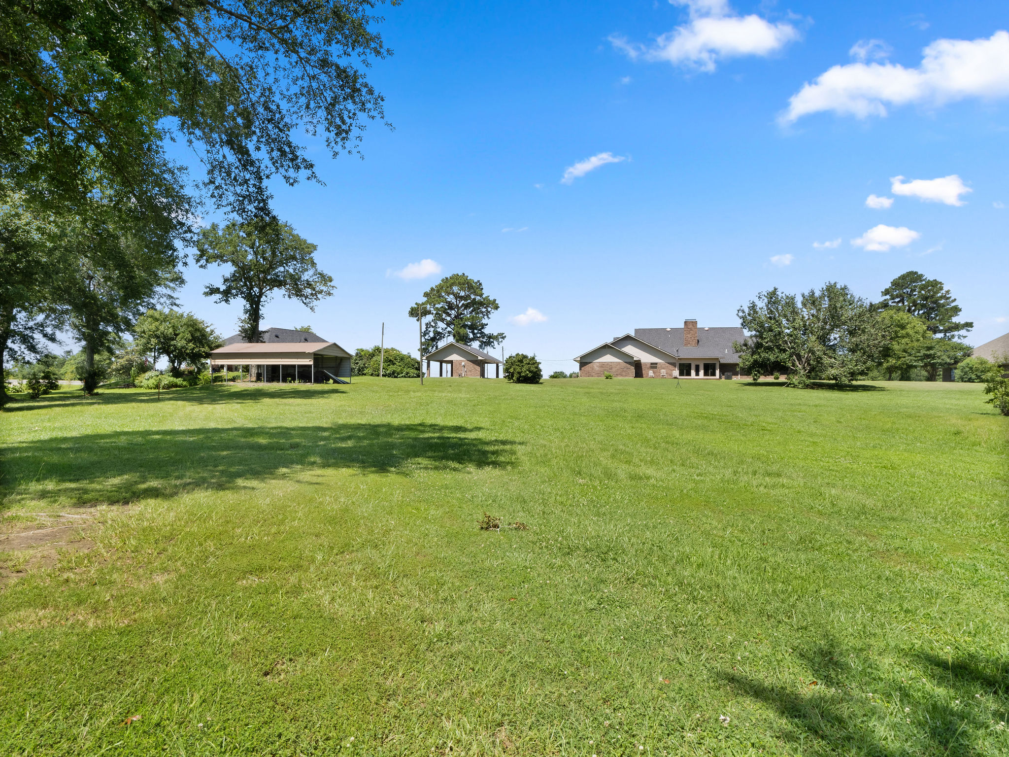 Zwolle, Louisiana, 71486, United States, 5 Bedrooms Bedrooms, ,3 BathroomsBathrooms,Residential,For Sale,1981648