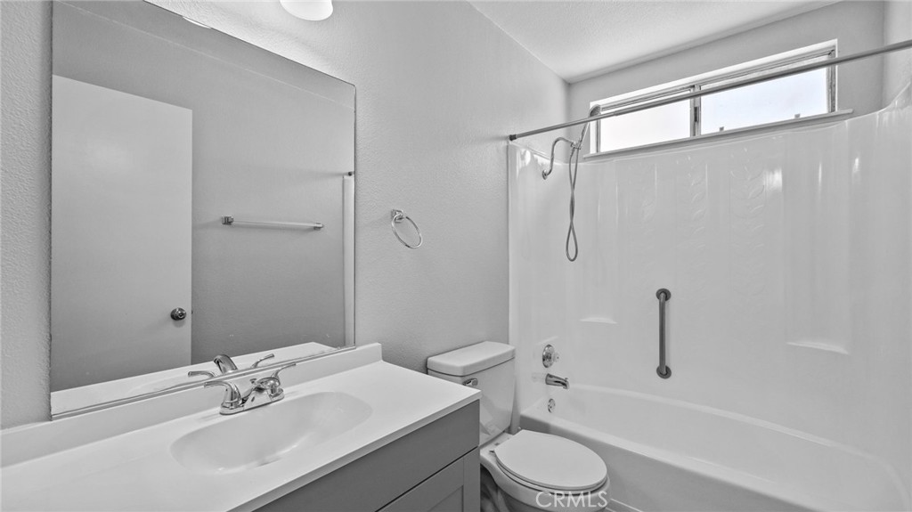 Riverside, California, 92503, United States, 3 Bedrooms Bedrooms, ,1 BathroomBathrooms,Residential,For Sale,2007556