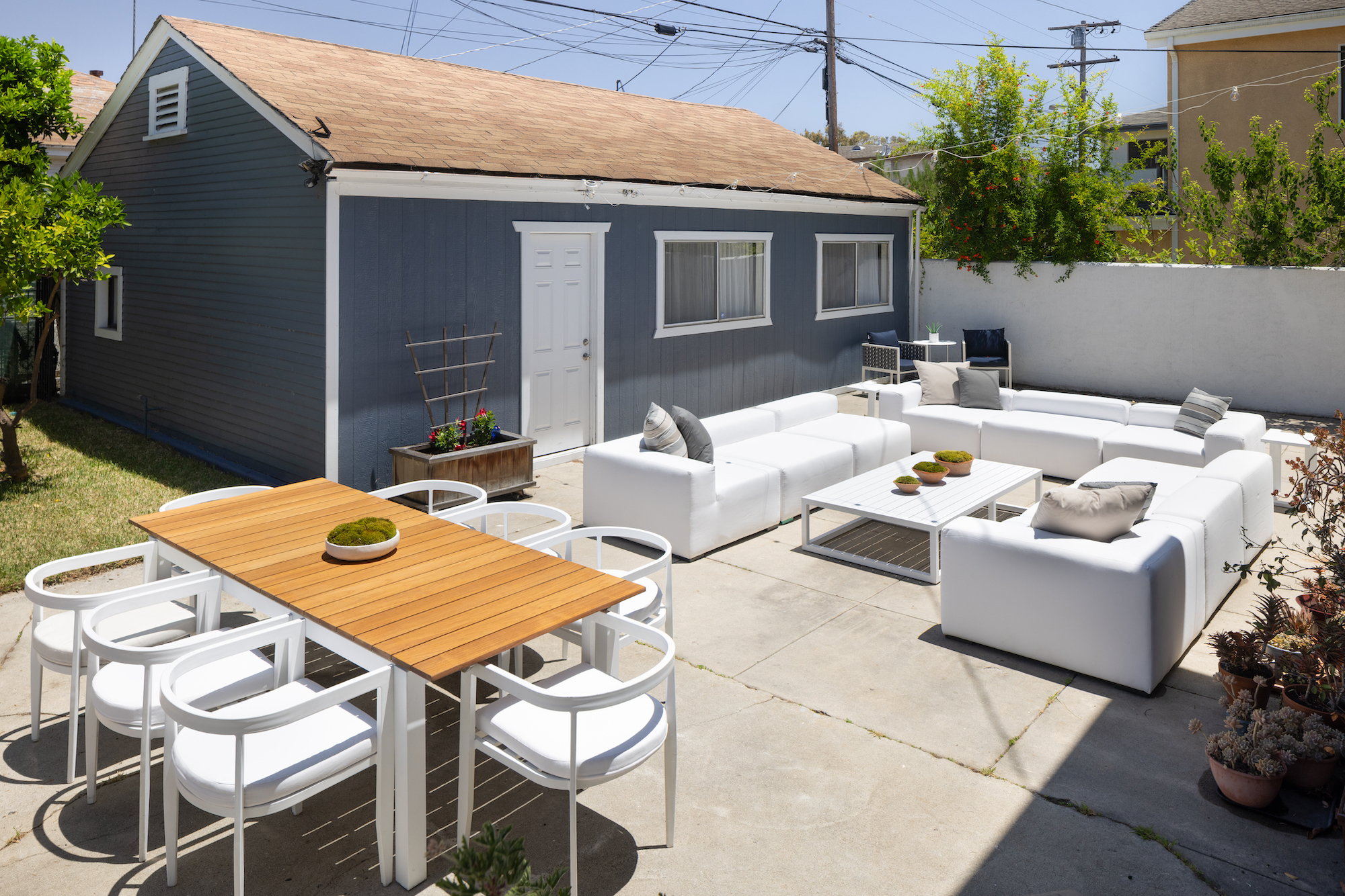Los Angeles, California, 90029, United States, 4 Bedrooms Bedrooms, ,3 BathroomsBathrooms,Residential,For Sale,1864555