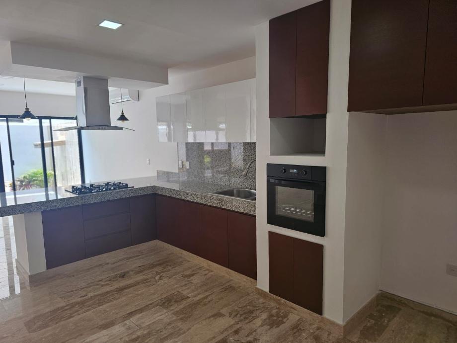 RIO, Benito Juárez, Quintana Roo, 77500, Mexico, 4 Bedrooms Bedrooms, ,3 BathroomsBathrooms,Residential,For Sale,RIO,1577861
