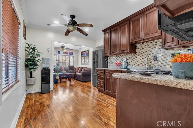 Downey, California, 90242, United States, 3 Bedrooms Bedrooms, ,2 BathroomsBathrooms,Residential,For Sale,1928168