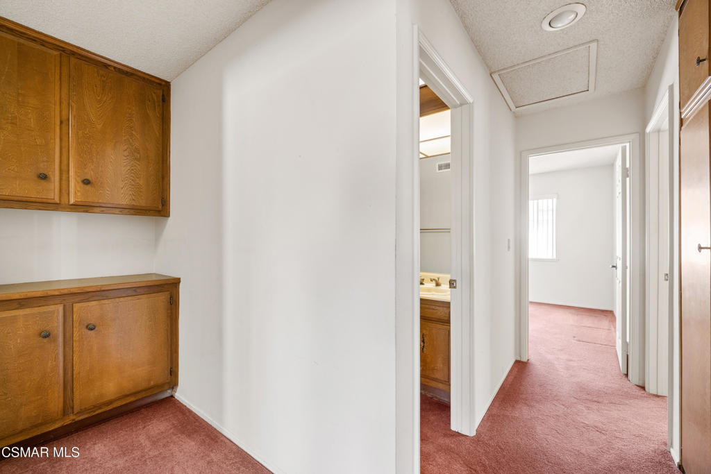 Calabasas, California, 91302, United States, 3 Bedrooms Bedrooms, ,3 BathroomsBathrooms,Residential,For Sale,1980922