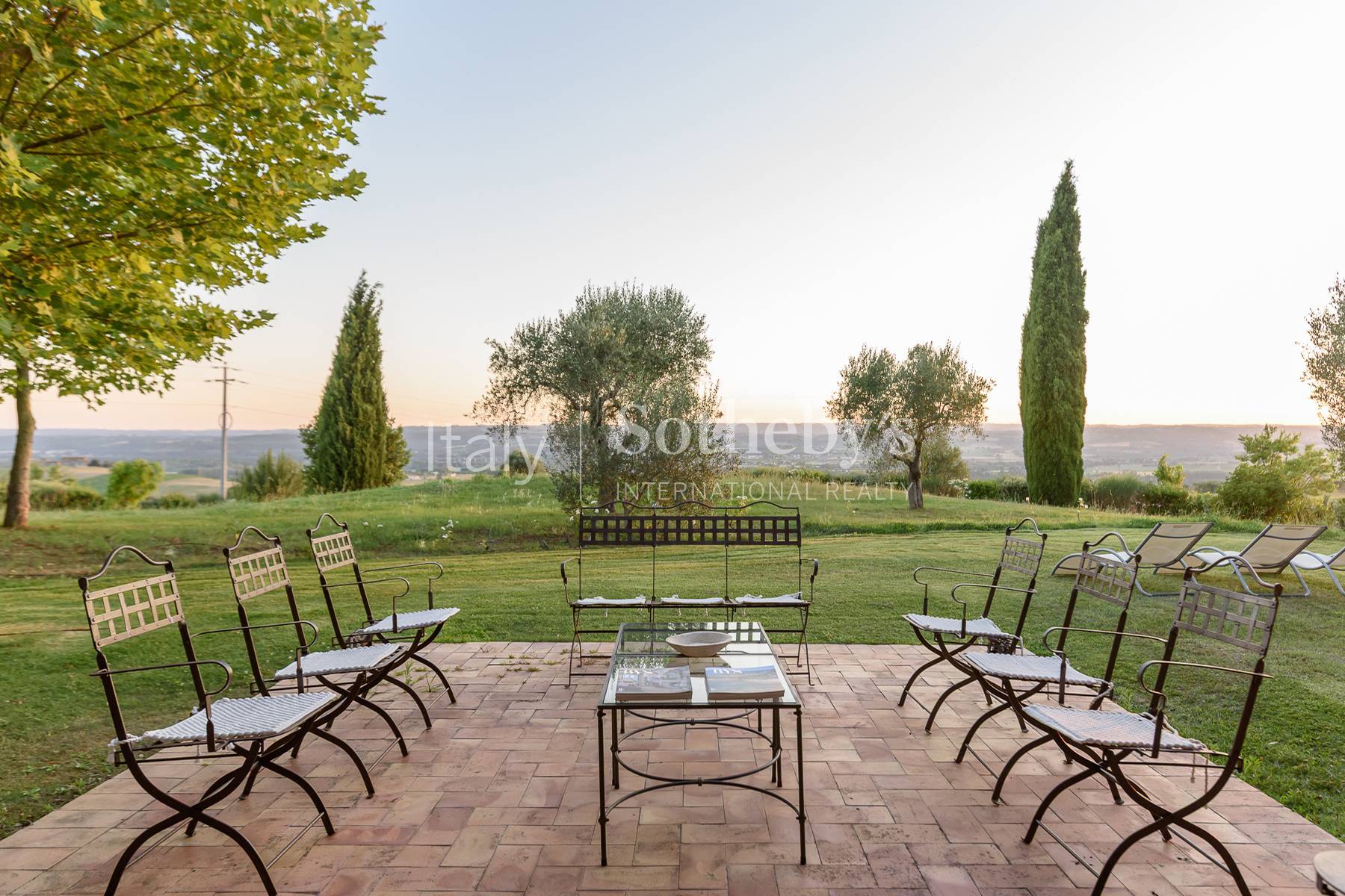  Orvieto, Stylish Contemporary Villa with Pool and Tennis Court - 物件實景