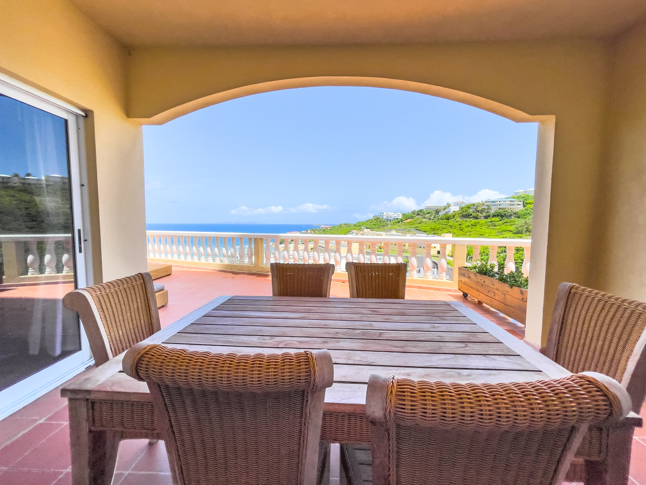  Princess Heights Ocean View 2-Bedroom Lock-Off Apartment - 物件實景