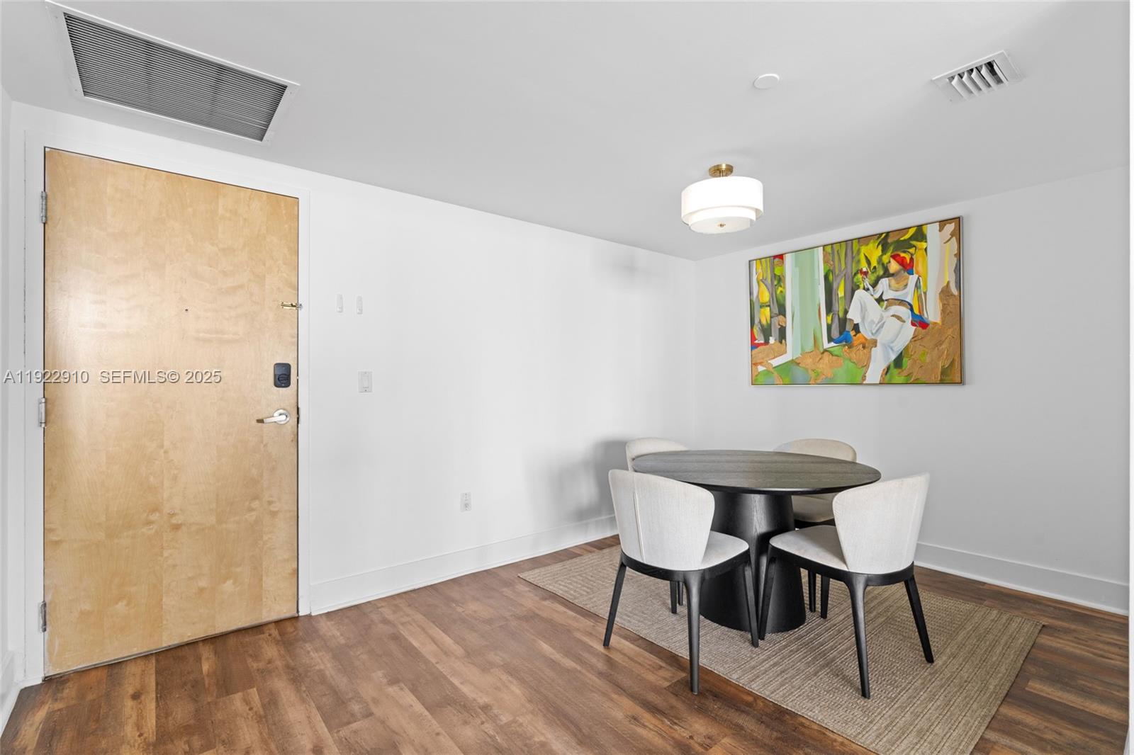 Miami, Florida, 33130, United States, 2 Bedrooms Bedrooms, ,2 BathroomsBathrooms,Residential,For Sale,2000565