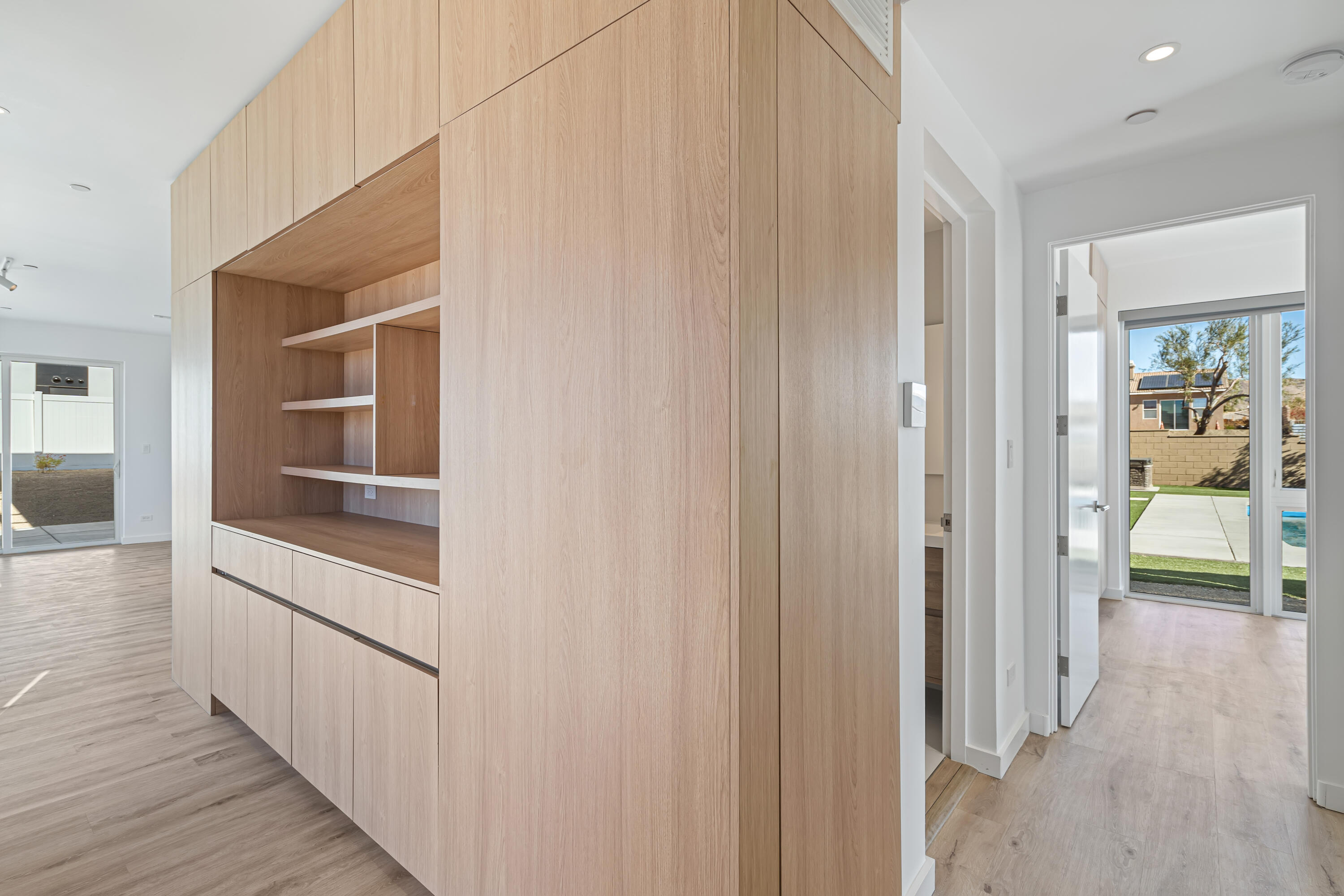 Desert Hot Springs, California, 92240, United States, 4 Bedrooms Bedrooms, ,Residential,For Sale,1998852