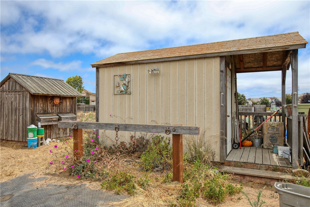 Grover Beach, California, 93433, United States, 3 Bedrooms Bedrooms, ,2 BathroomsBathrooms,Residential,For Sale,1899547