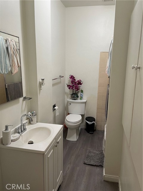 Los Angeles, California, 90031, United States, 4 Bedrooms Bedrooms, ,Residential,For Sale,1983517