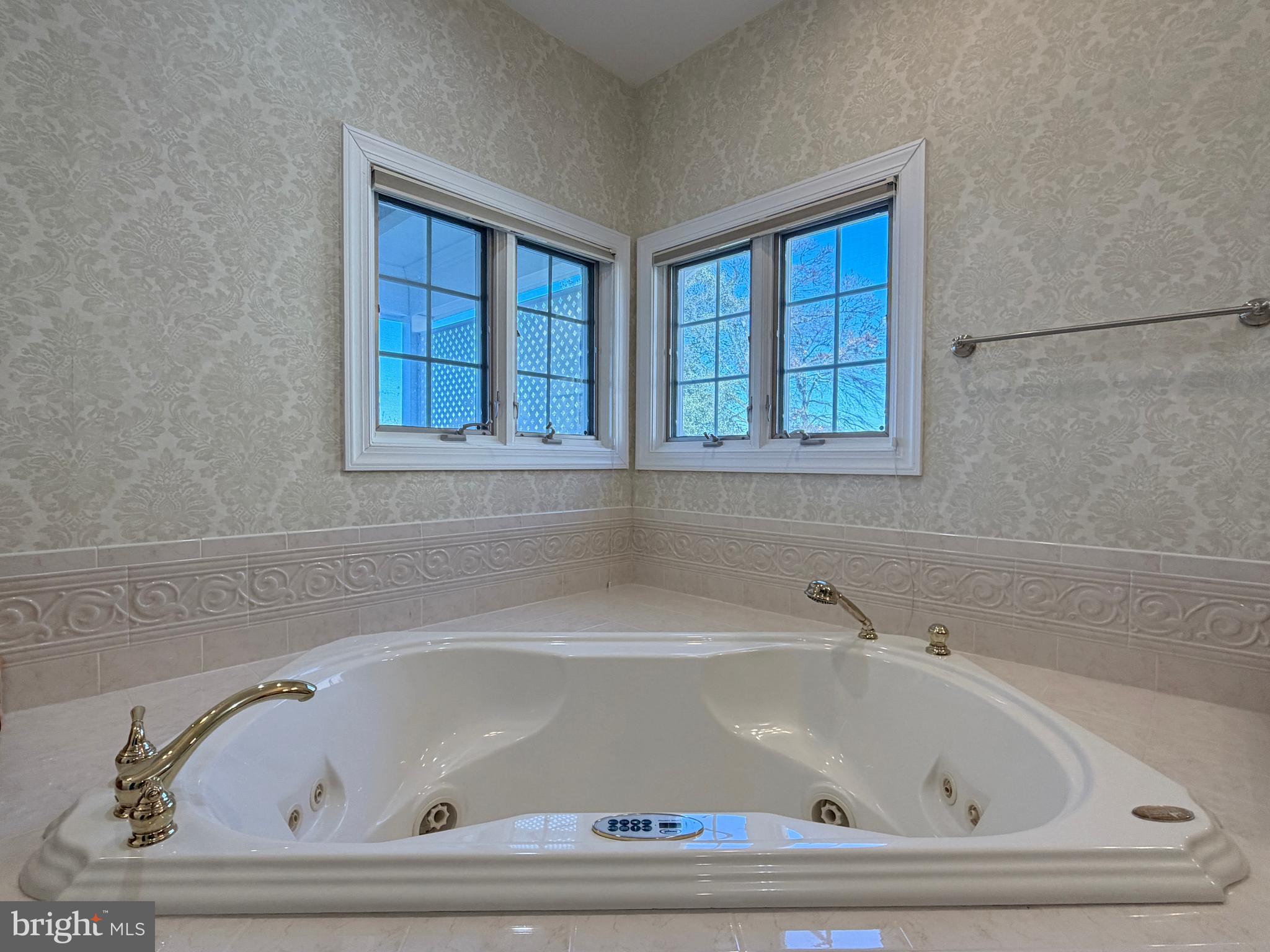 Issue, Maryland, 20645, United States, 4 Bedrooms Bedrooms, ,5 BathroomsBathrooms,Residential,For Sale,2000316