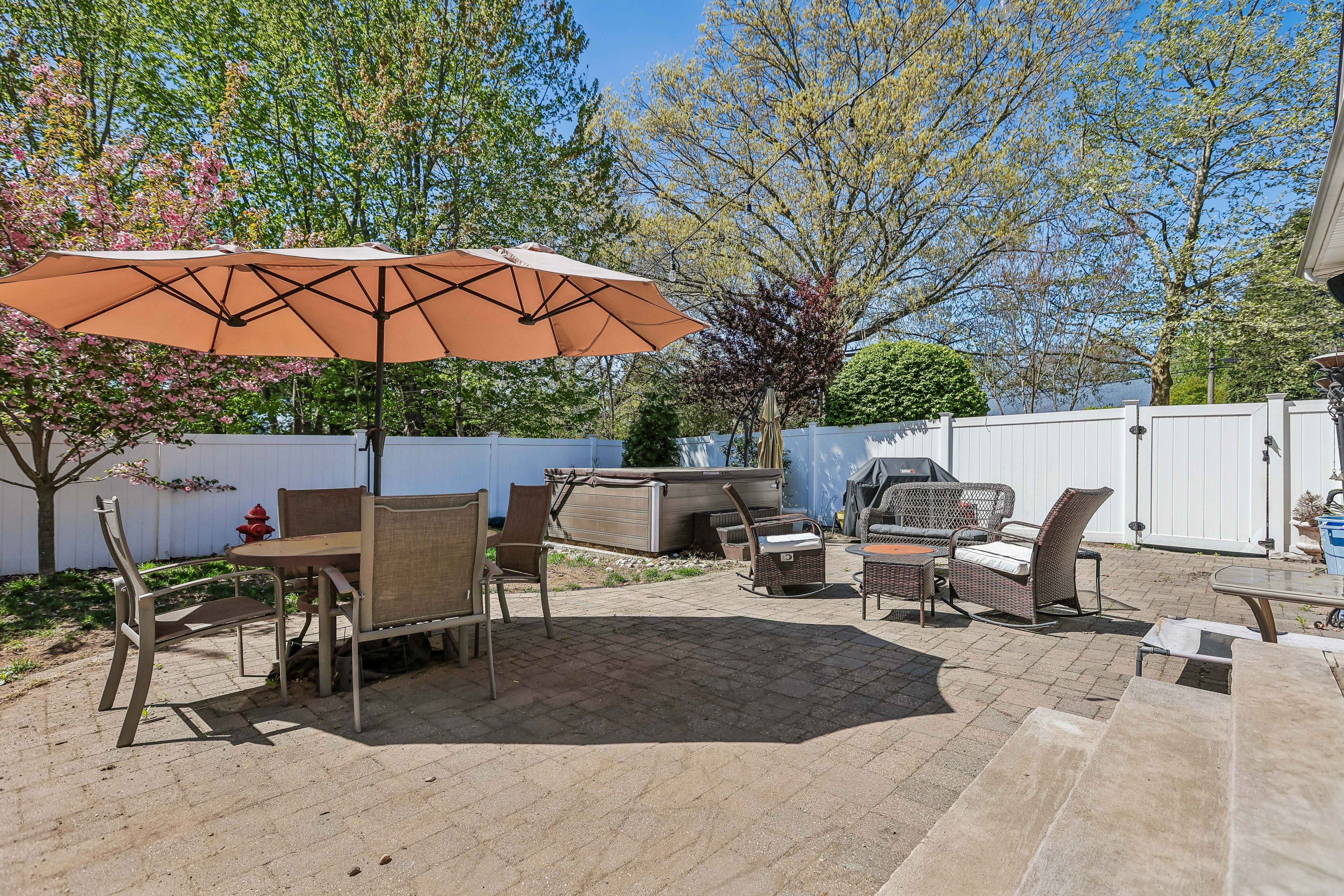  1700 Maxwell Drive - 物件實景