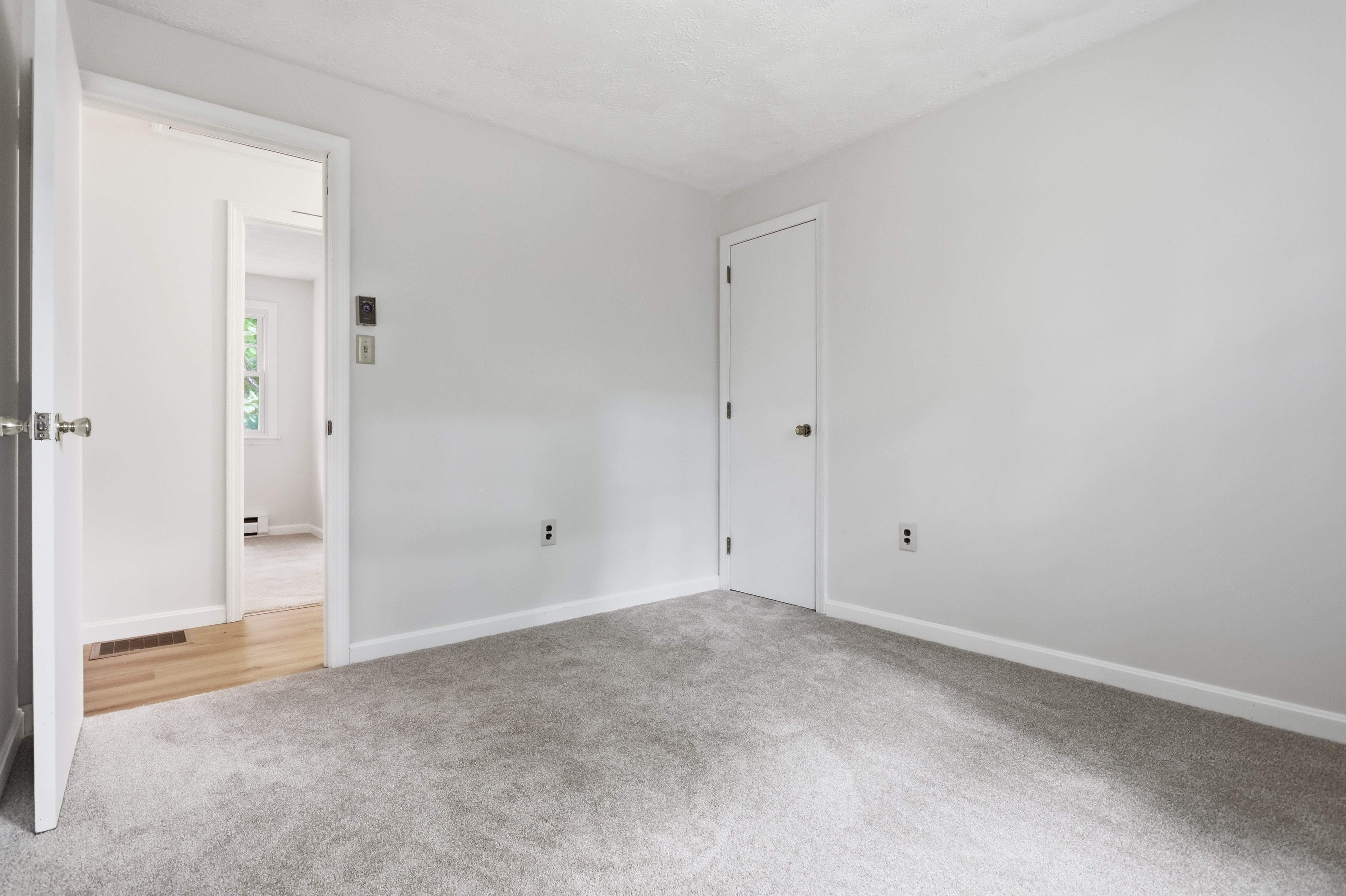  42 Jason Drive, Goffstown, NH 03045 - 物件實景