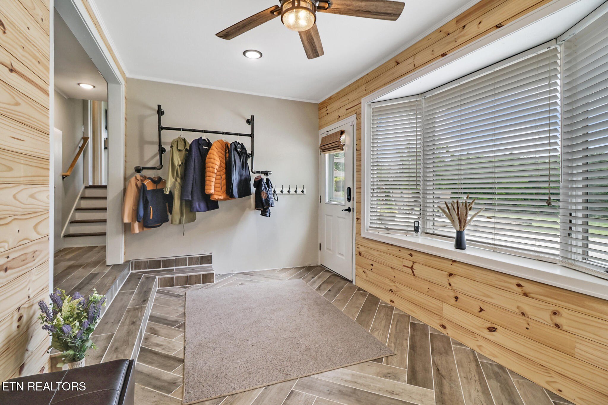 Crossville, Tennessee, 38571, United States, 5 Bedrooms Bedrooms, ,3 BathroomsBathrooms,Residential,For Sale,1986080