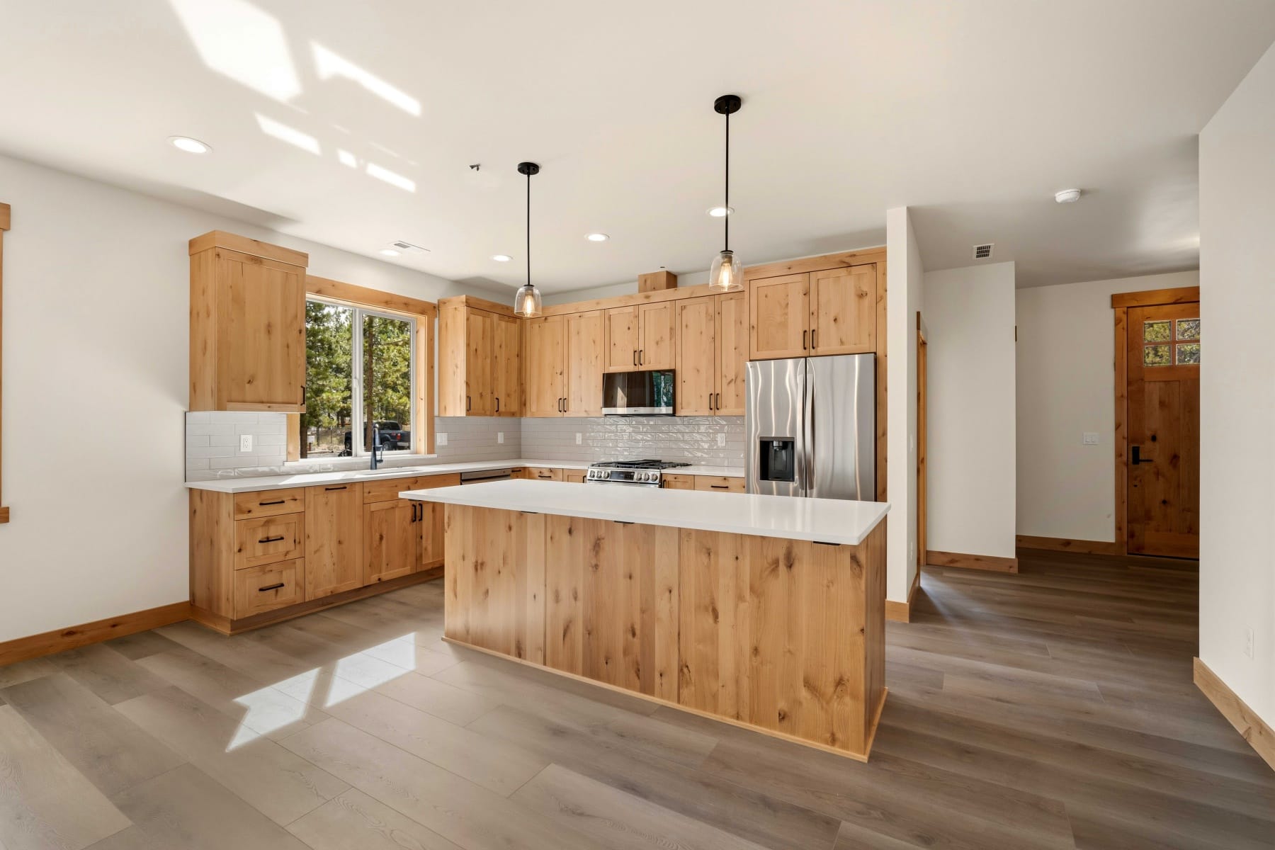  17146 Covina Road Bend, OR 97707 - 物件實景