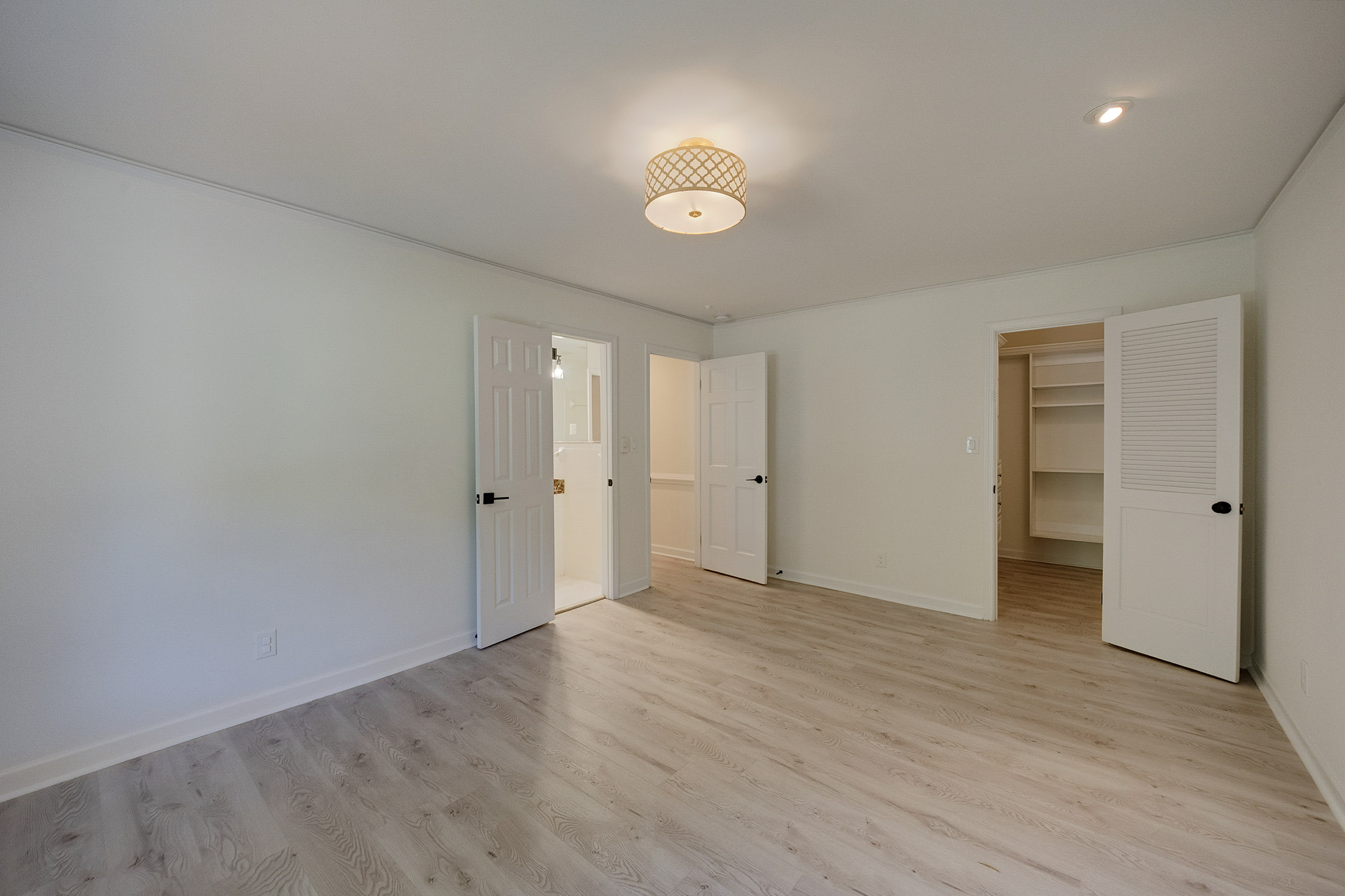  Spacious Ranch Overlooking the Fourth Fairway at Brookfield Country Club - 物件實景