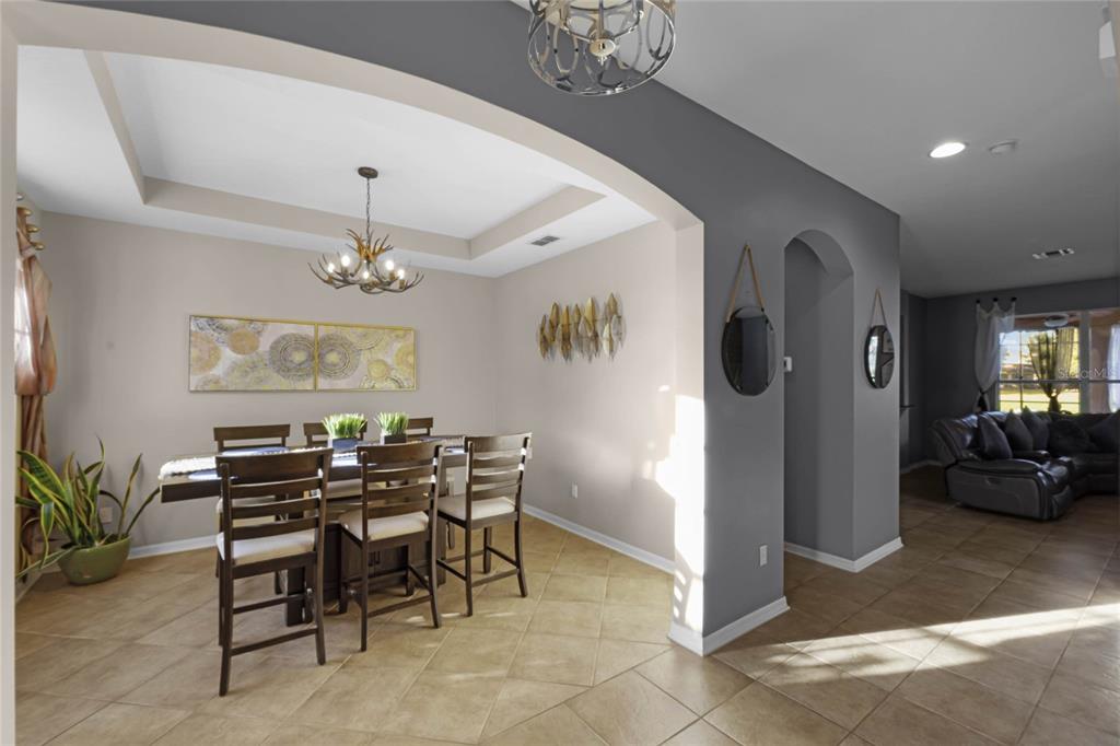 Oviedo, Florida, 32765, United States, 6 Bedrooms Bedrooms, ,5 BathroomsBathrooms,Residential,For Sale,1857503
