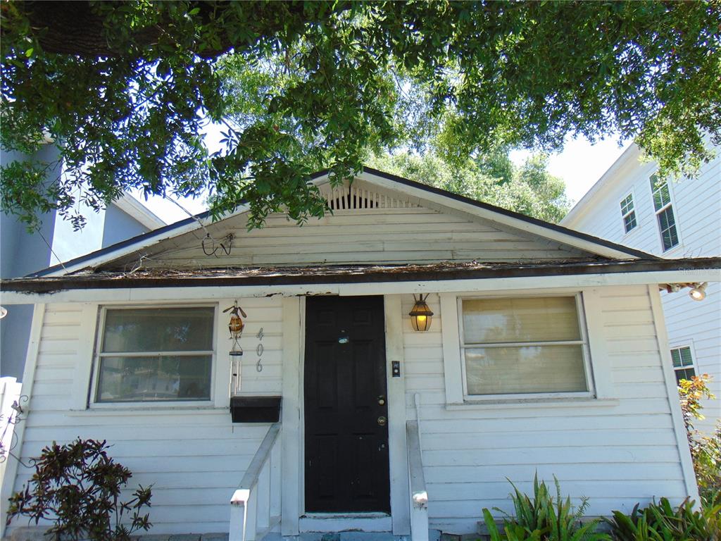 Tampa, Florida, 33606, United States, 2 Bedrooms Bedrooms, ,1 BathroomBathrooms,Residential,For Sale,1872969