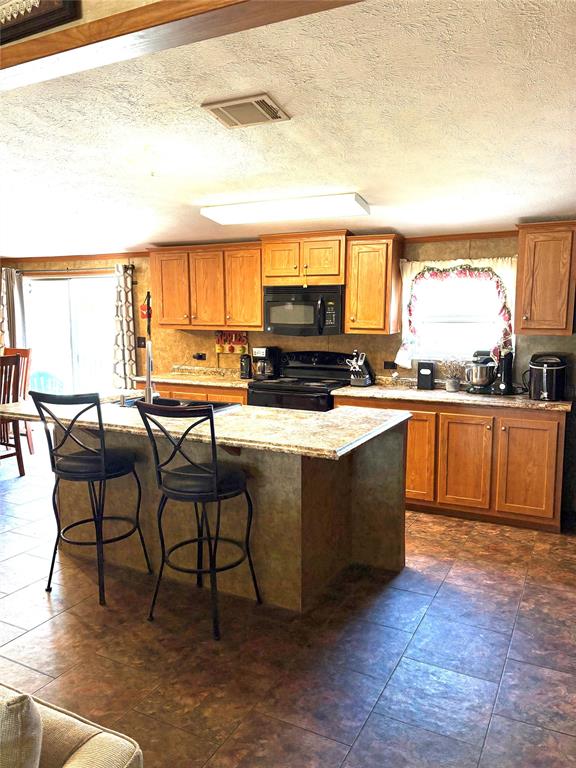 Millsap, Texas, 76066, United States, 3 Bedrooms Bedrooms, ,2 BathroomsBathrooms,Residential,For Sale,1987035