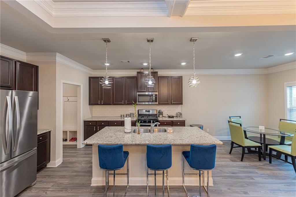 Lawrenceville, Georgia, 30046, United States, 5 Bedrooms Bedrooms, ,4 BathroomsBathrooms,Residential,For Sale,1982539